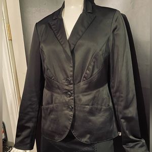 Suzy Shier black shiny blazer sz M 6